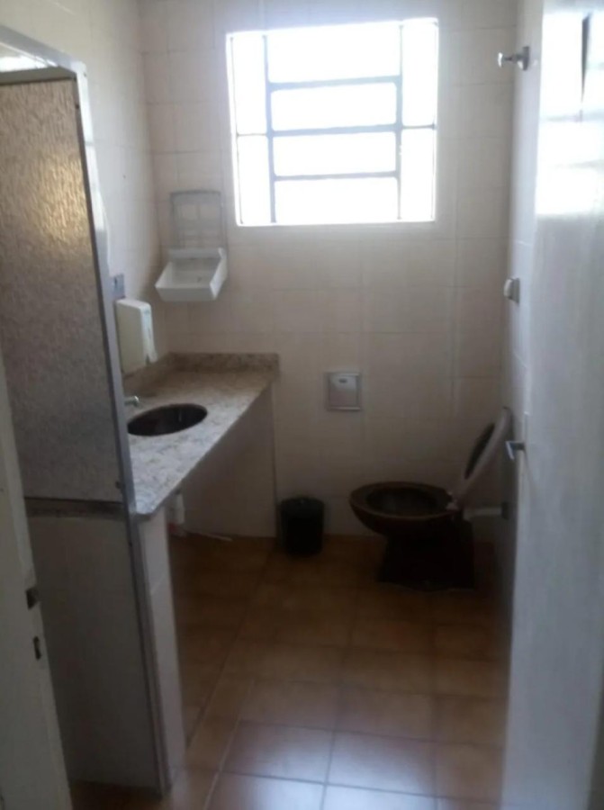 Casa com 5 quartos e 280 m² em Vila Guilhermina, Praia Grande