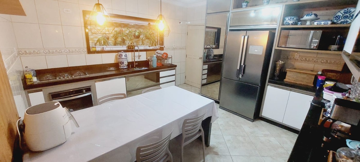 Casa com 2 quartos e 154 m² em Vila Guilhermina, Praia Grande