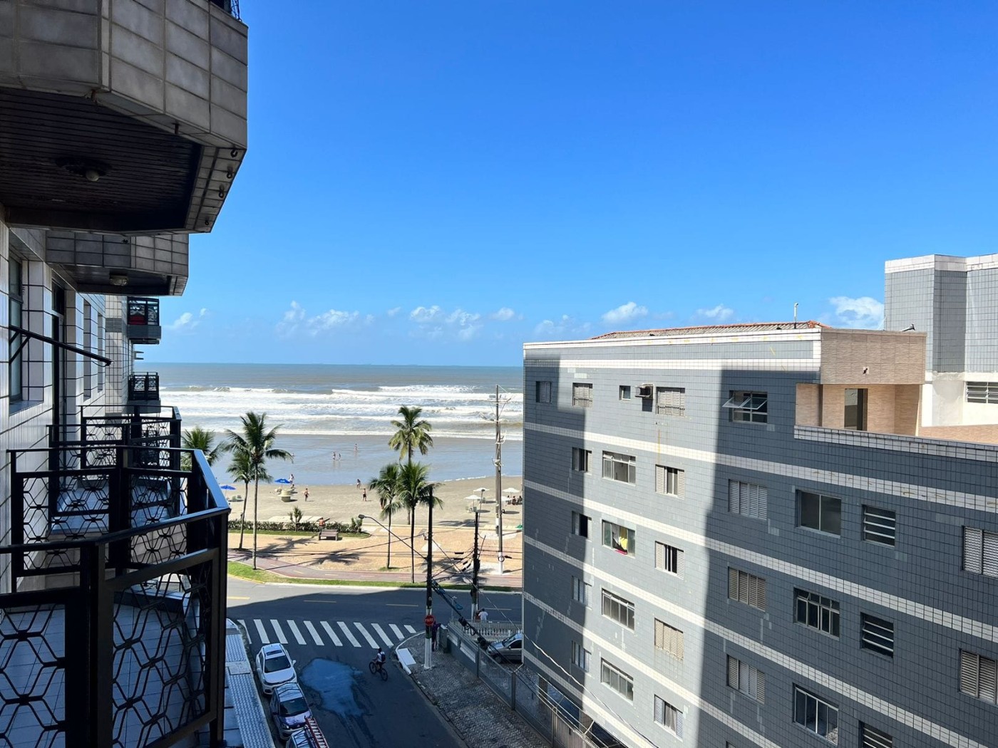 Apartamento com 3 quartos e 142 m² em Vila Guilhermina, Praia Grande
