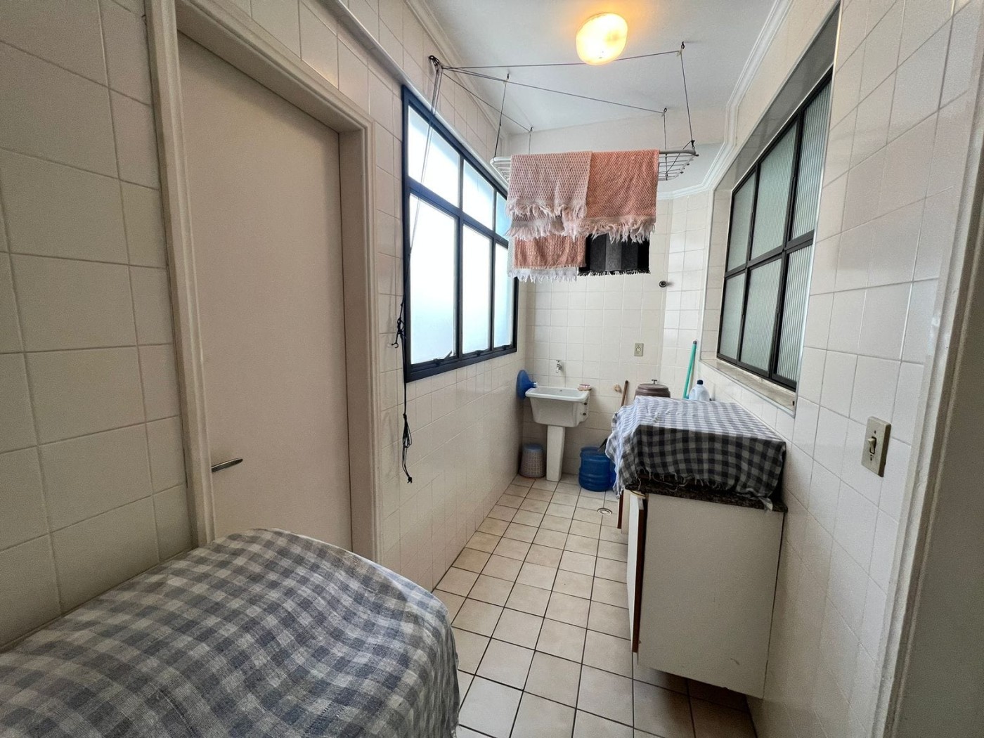 Apartamento com 3 quartos e 142 m² em Vila Guilhermina, Praia Grande