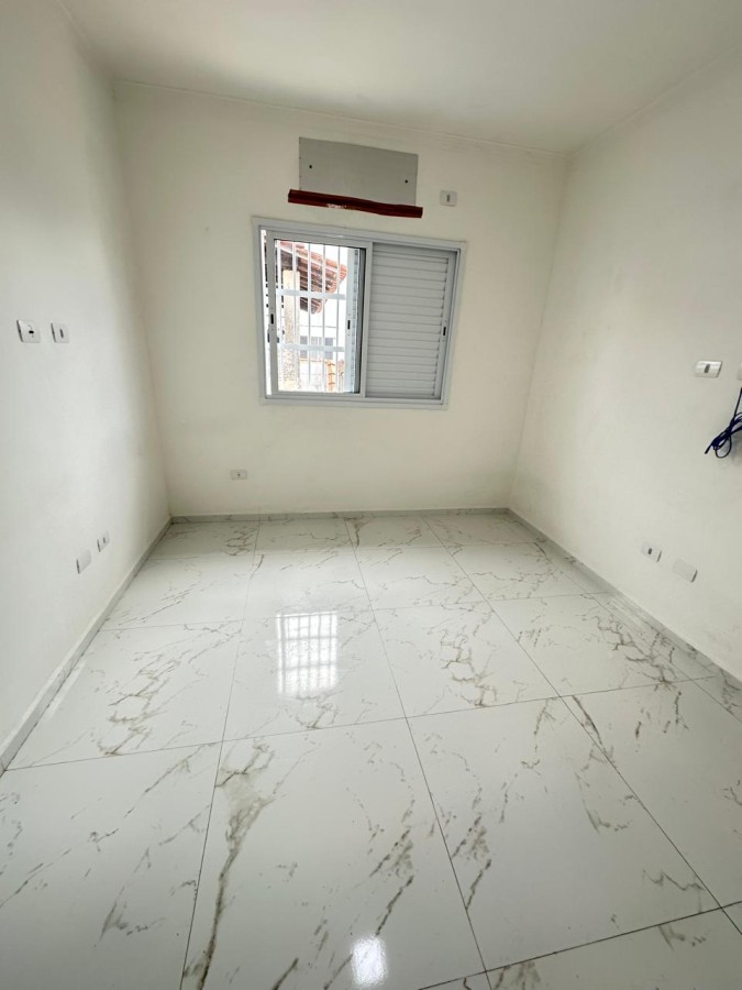 Casa com 2 quartos e 75 m² em Vila Guilhermina, Praia Grande
