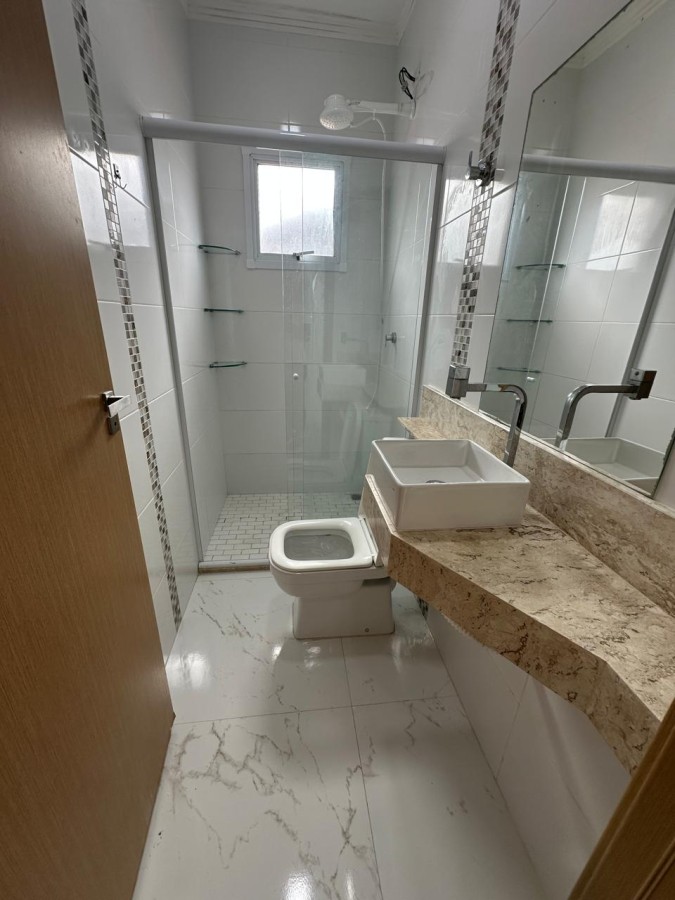 Casa com 2 quartos e 75 m² em Vila Guilhermina, Praia Grande