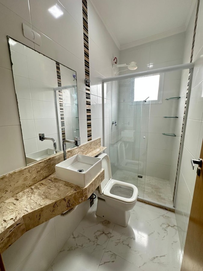 Casa com 2 quartos e 75 m² em Vila Guilhermina, Praia Grande