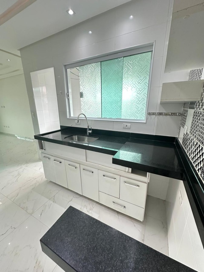 Casa com 2 quartos e 75 m² em Vila Guilhermina, Praia Grande