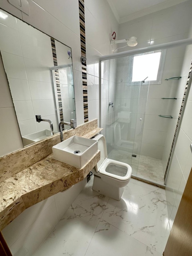 Casa com 2 quartos e 75 m² em Vila Guilhermina, Praia Grande
