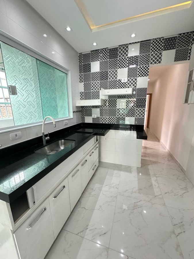 Casa com 2 quartos e 75 m² em Vila Guilhermina, Praia Grande