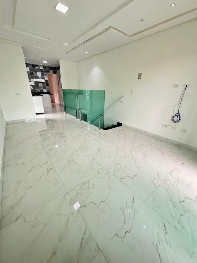 Casa com 2 quartos e 75 m² em Vila Guilhermina, Praia Grande