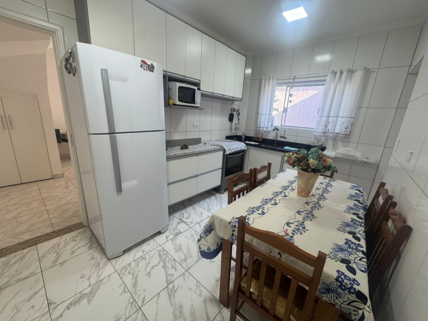 Casa com 2 quartos e 68 m² em Vila Guilhermina, Praia Grande