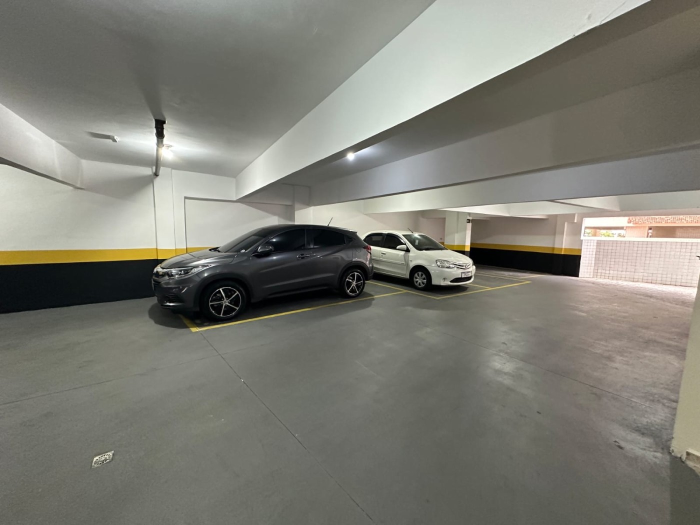 Apartamento com 2 quartos e 77 m² em Vila Guilhermina, Praia Grande