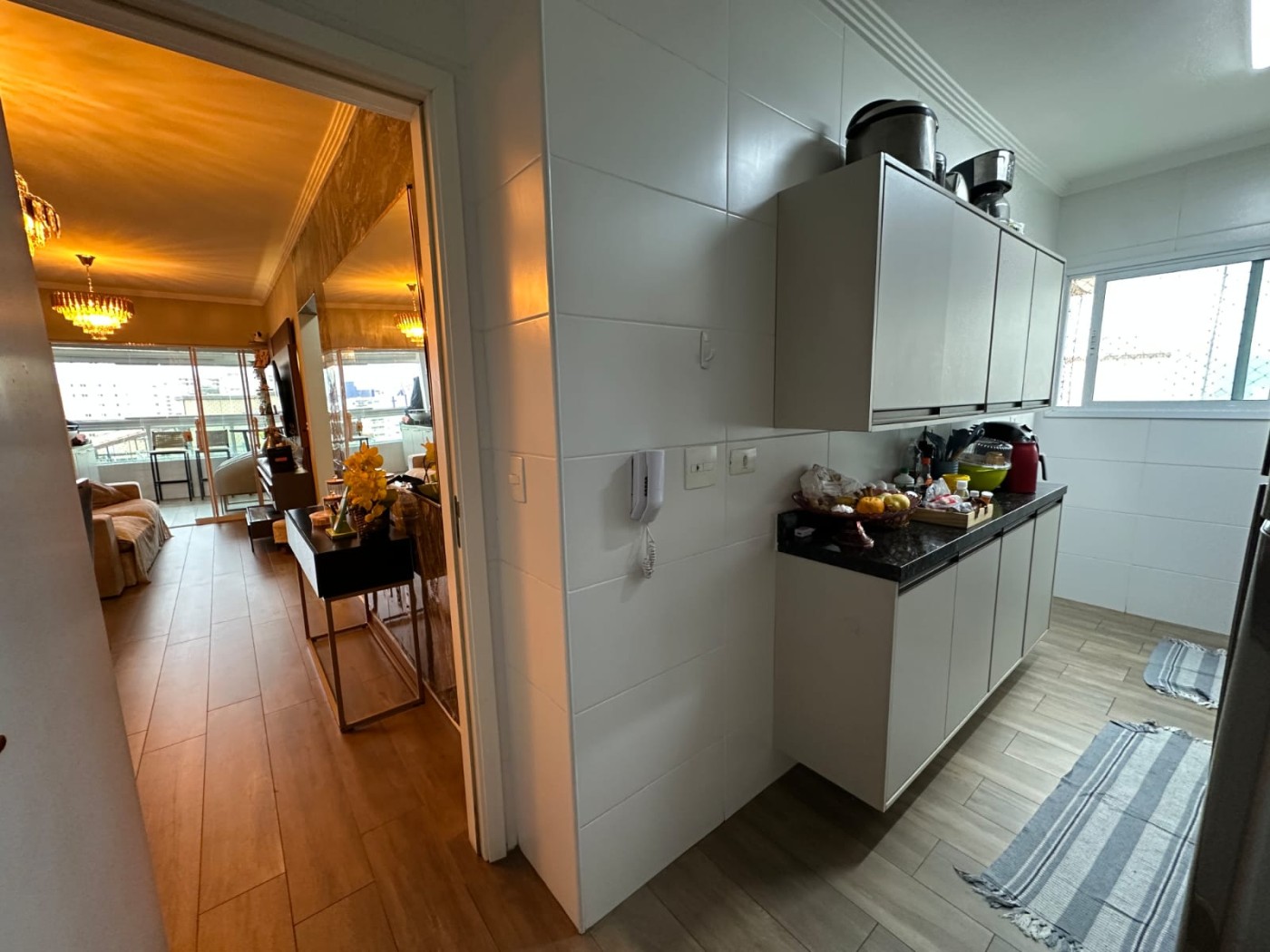 Apartamento com 2 quartos e 77 m² em Vila Guilhermina, Praia Grande