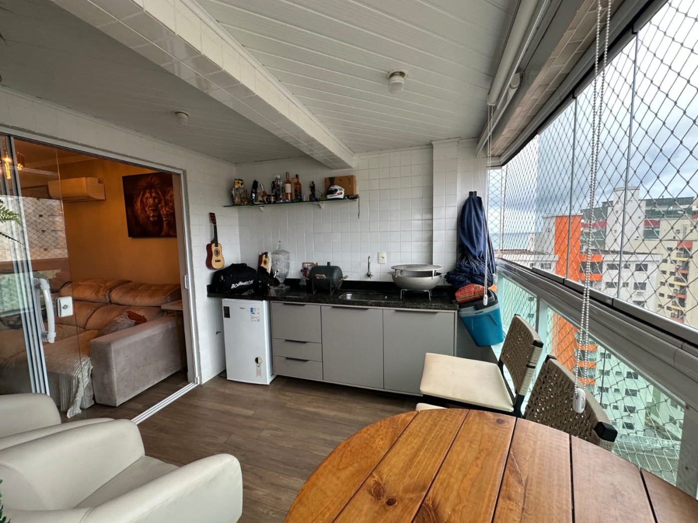 Apartamento com 2 quartos e 77 m² em Vila Guilhermina, Praia Grande