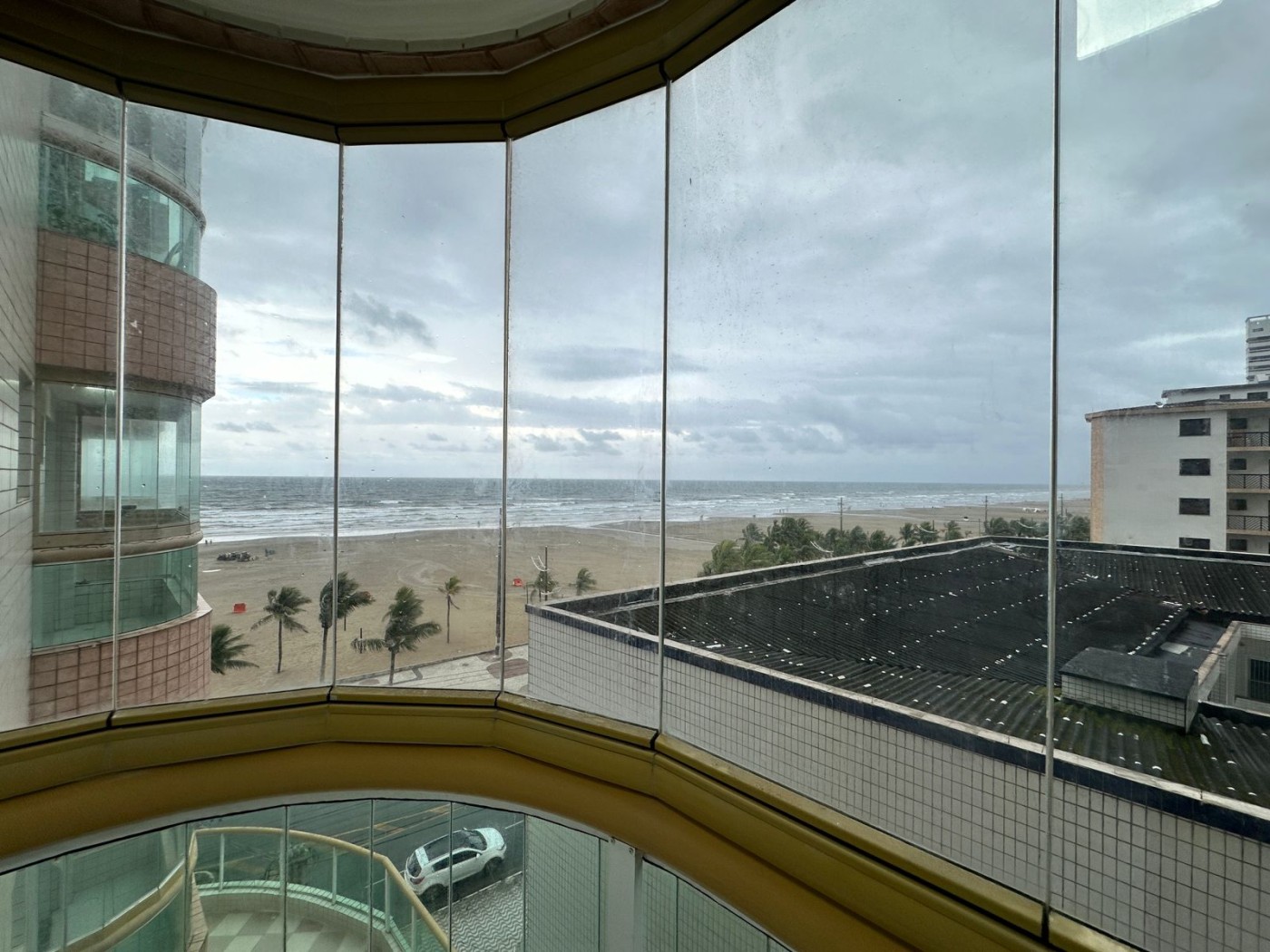 Apartamento com 3 quartos e 170 m² em Vila Guilhermina, Praia Grande