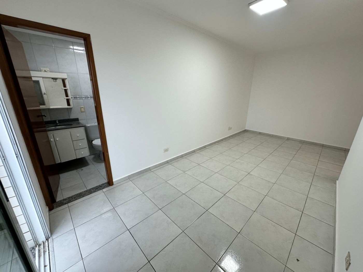 Apartamento com 3 quartos e 170 m² em Vila Guilhermina, Praia Grande