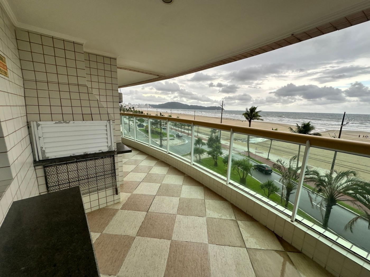 Apartamento com 3 quartos e 170 m² em Vila Guilhermina, Praia Grande