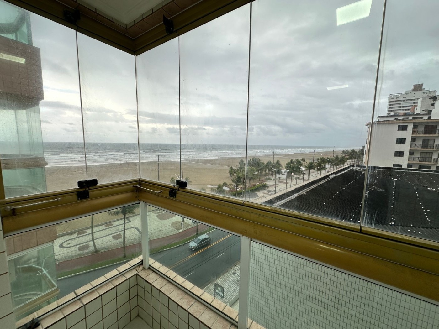 Apartamento com 3 quartos e 170 m² em Vila Guilhermina, Praia Grande