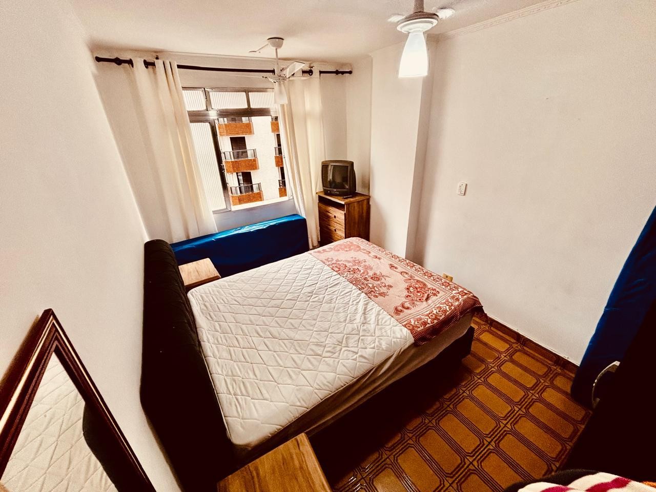 Apartamento com 1 quarto e 47 m² em Vila Guilhermina, Praia Grande