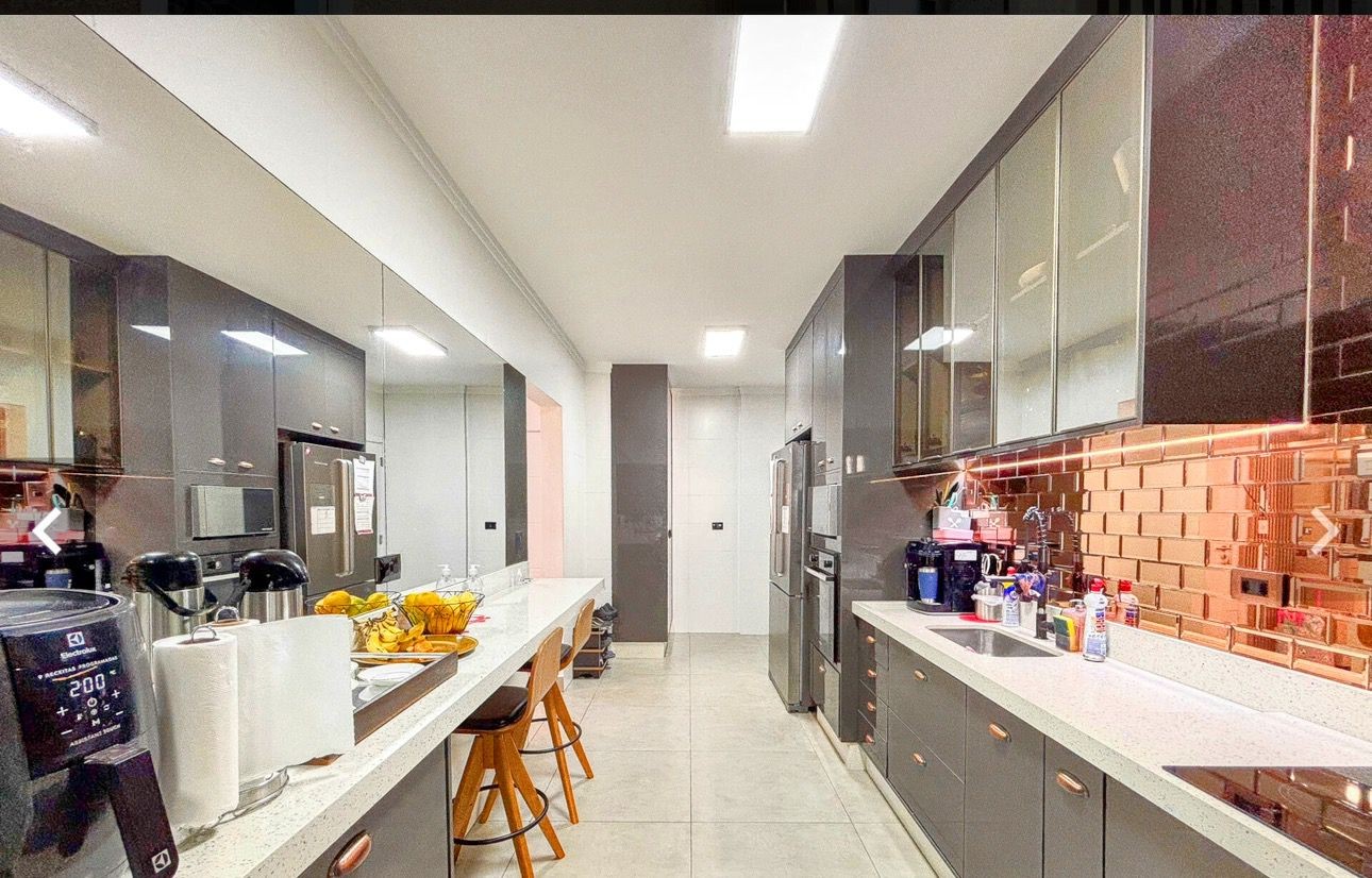 Apartamento com 3 quartos e 145 m² em Vila Guilhermina, Praia Grande