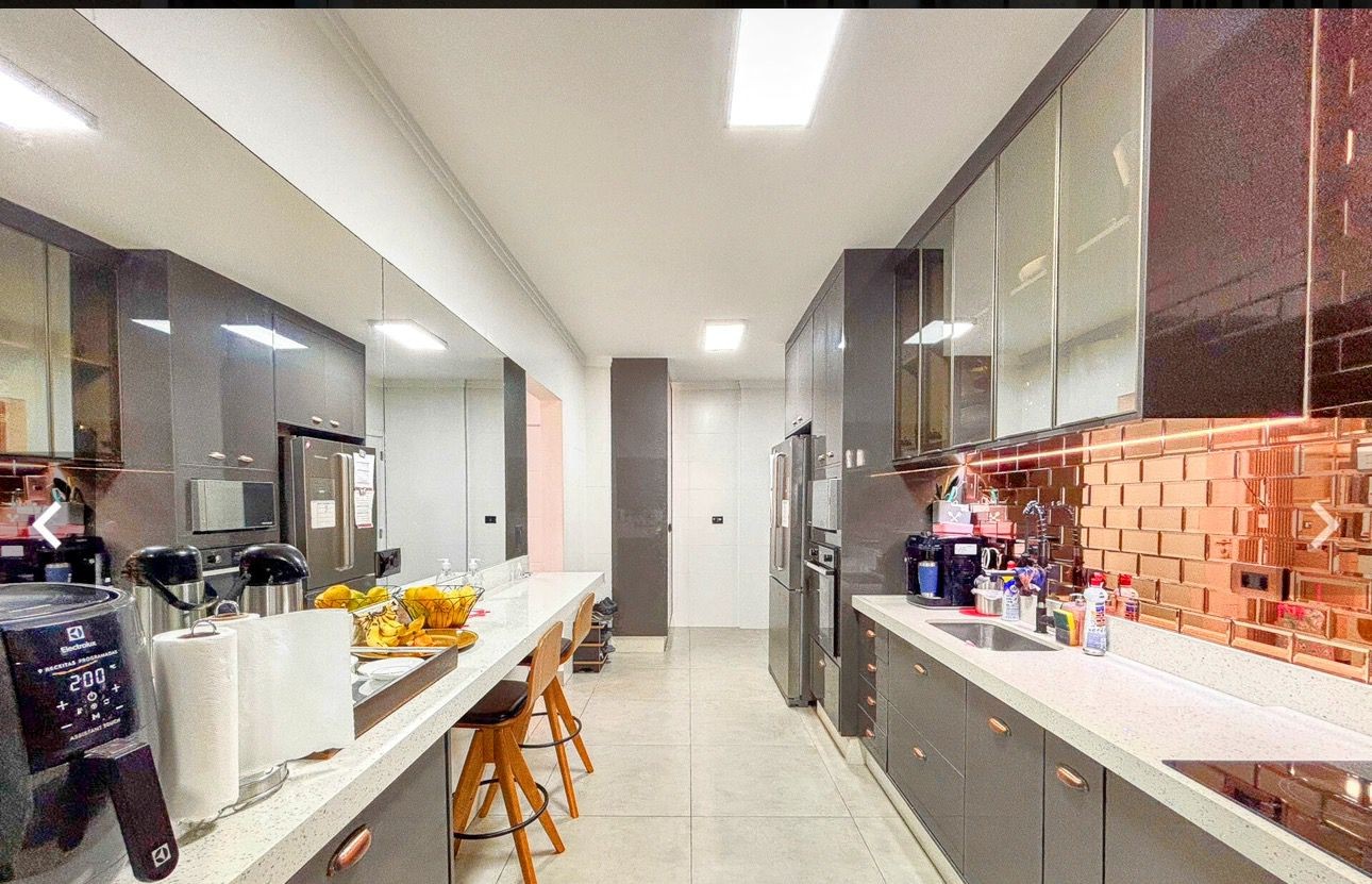 Apartamento com 3 quartos e 145 m² em Vila Guilhermina, Praia Grande