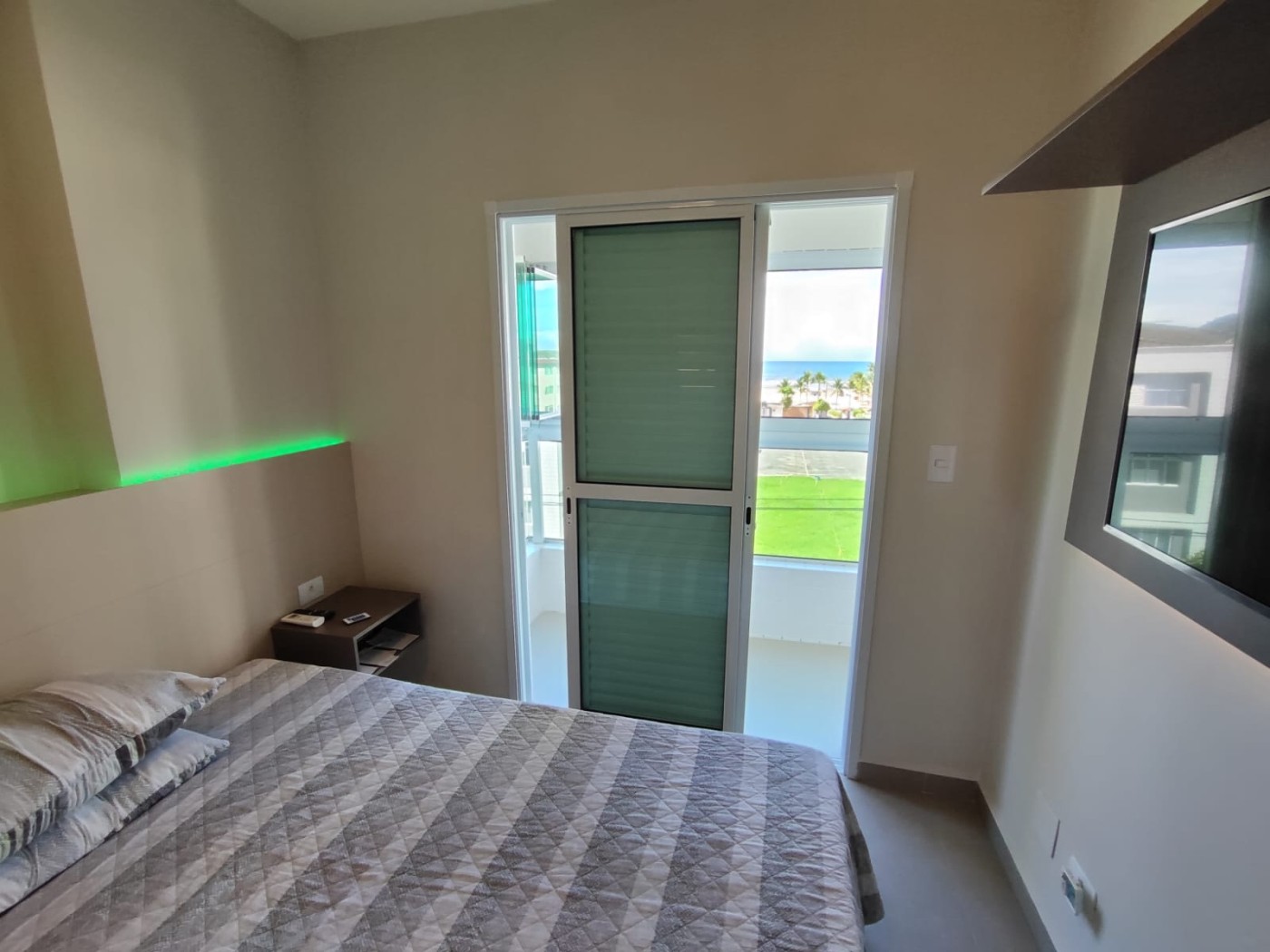 Apartamento com 3 quartos e 118 m² em Vila Guilhermina, Praia Grande