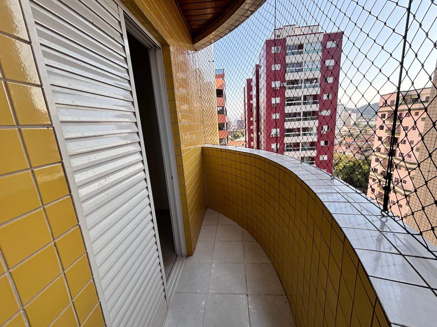 Apartamento com 2 quartos e 89 m² em Vila Guilhermina, Praia Grande