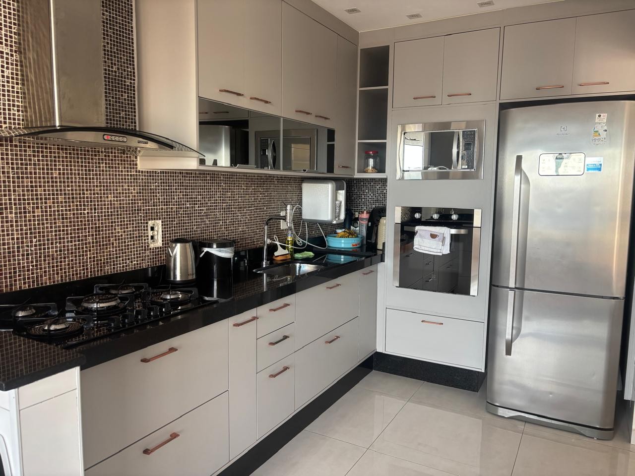 Apartamento com 2 quartos e 88 m² em Vila Guilhermina, Praia Grande