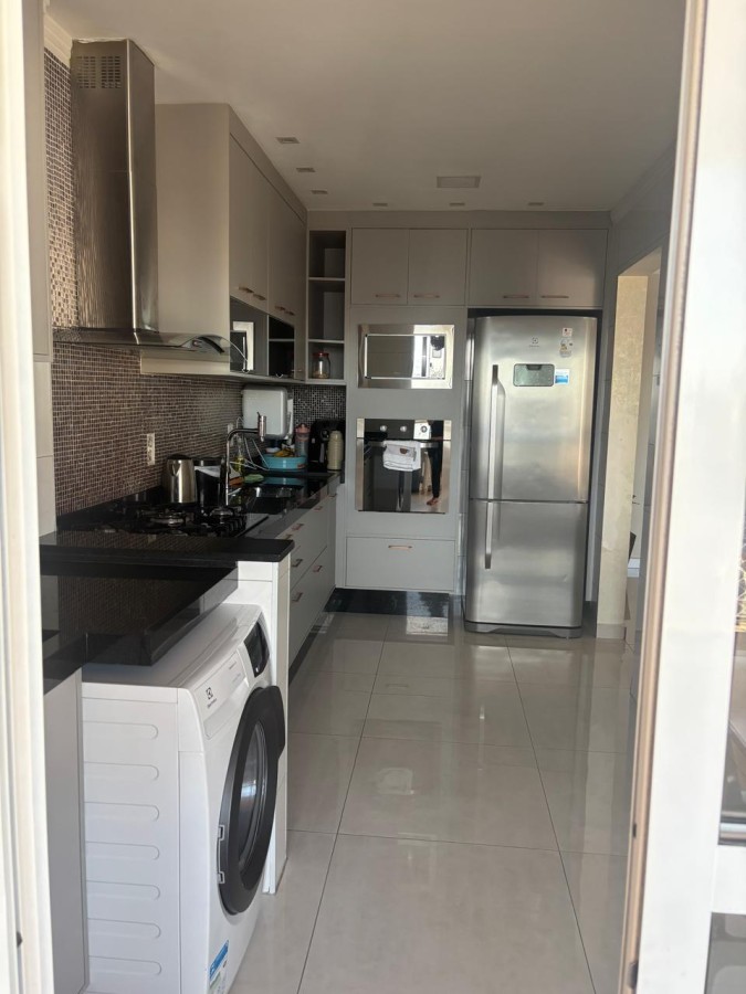Apartamento com 2 quartos e 88 m² em Vila Guilhermina, Praia Grande