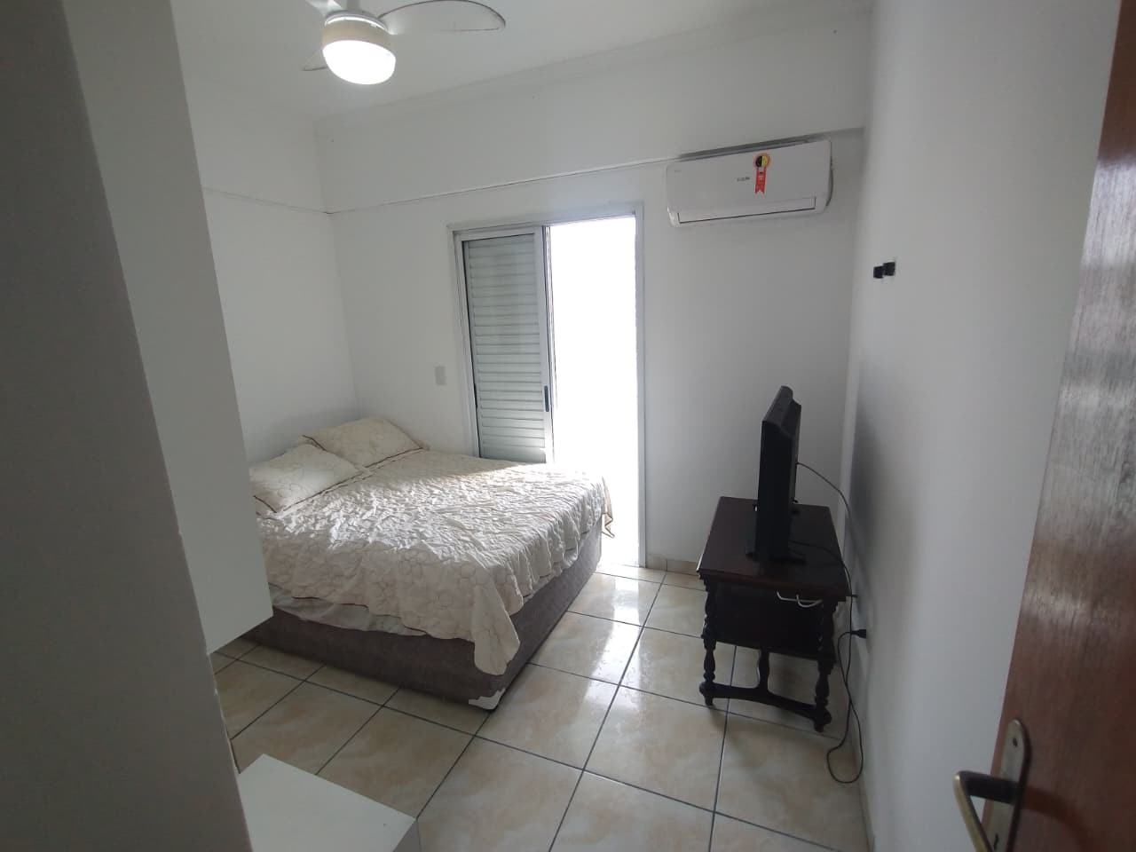 Apartamento com 1 quarto e 69 m² em Vila Guilhermina, Praia Grande