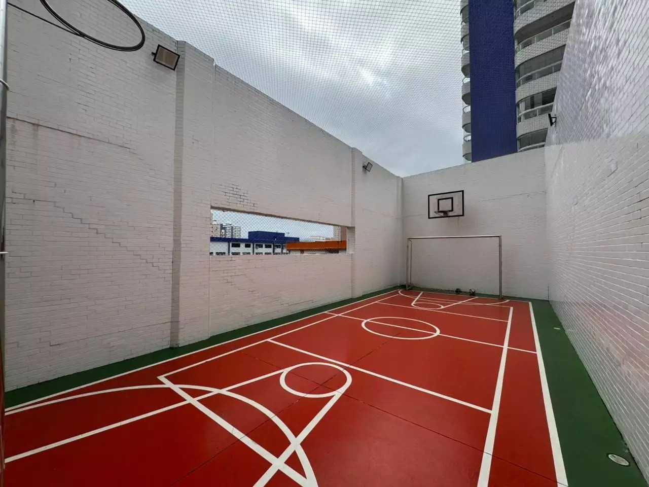 Apartamento com 2 quartos e 92 m² em Vila Guilhermina, Praia Grande