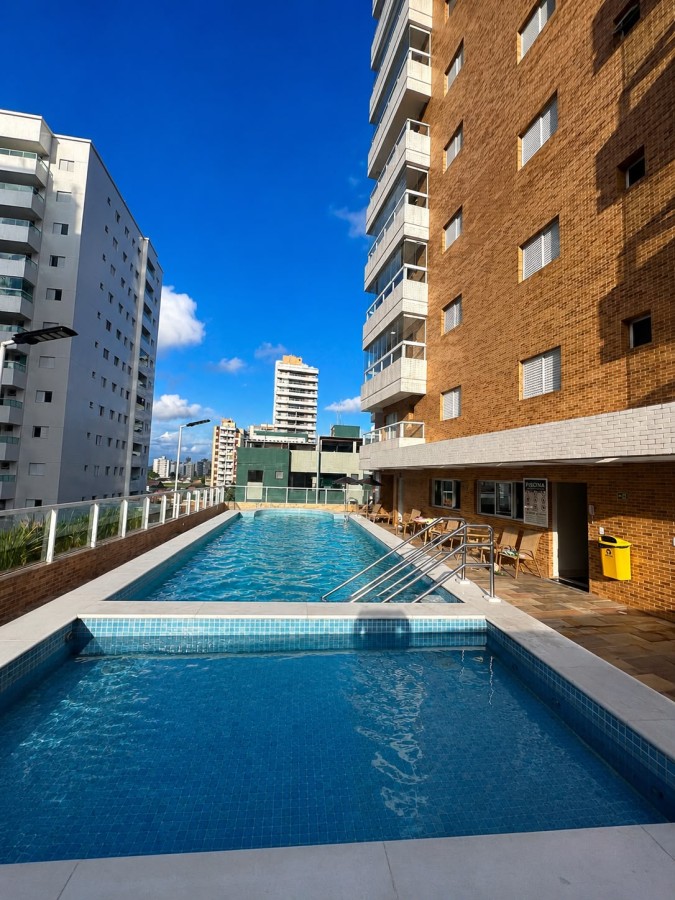 Apartamento com 2 quartos e 92 m² em Vila Guilhermina, Praia Grande