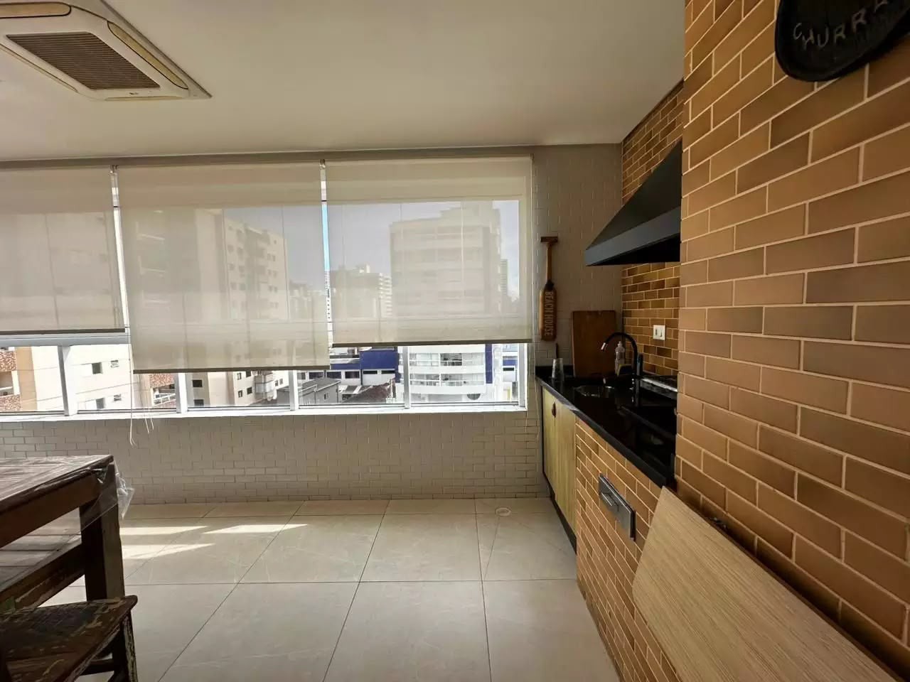 Apartamento com 2 quartos e 92 m² em Vila Guilhermina, Praia Grande