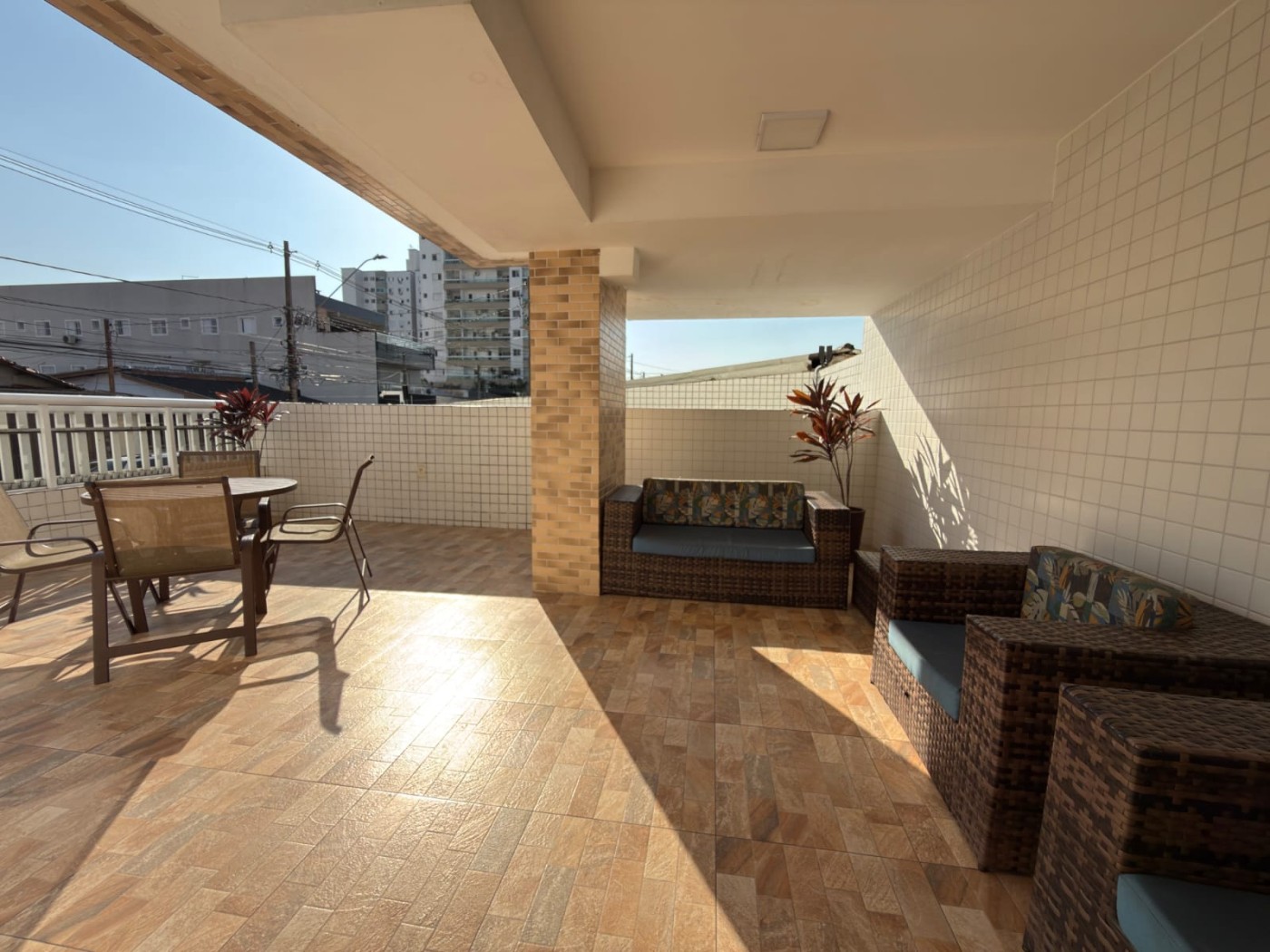 Apartamento com 2 quartos e 57 m² em Vila Guilhermina, Praia Grande