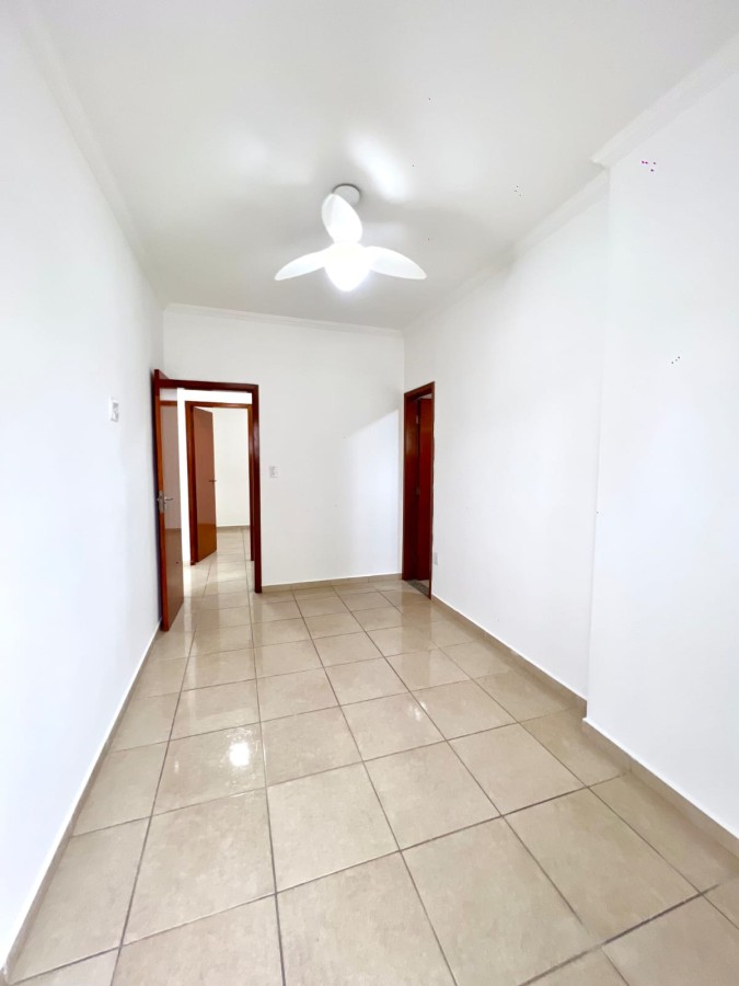 Apartamento com 2 quartos e 71 m² em Vila Guilhermina, Praia Grande
