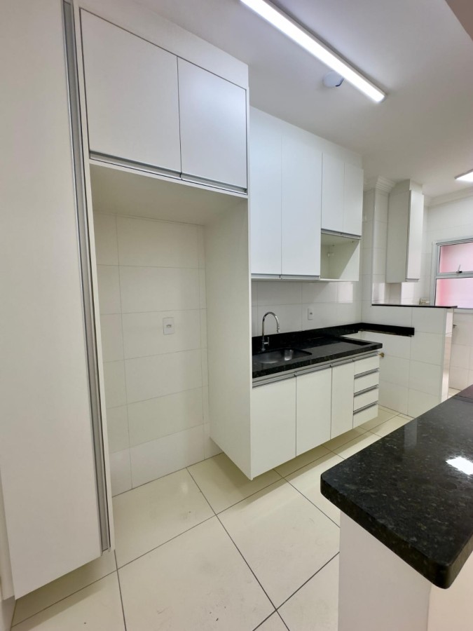 Apartamento com 2 quartos e 63 m² em Vila Guilhermina, Praia Grande