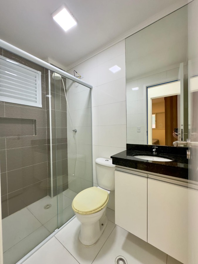 Apartamento com 2 quartos e 63 m² em Vila Guilhermina, Praia Grande