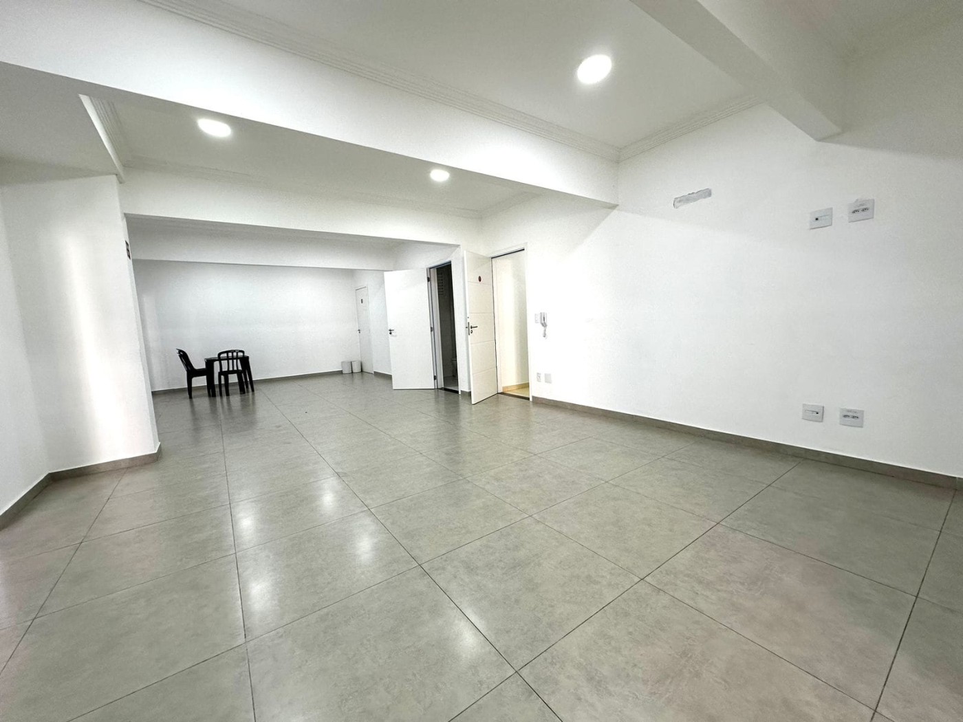 Apartamento com 2 quartos e 63 m² em Vila Guilhermina, Praia Grande