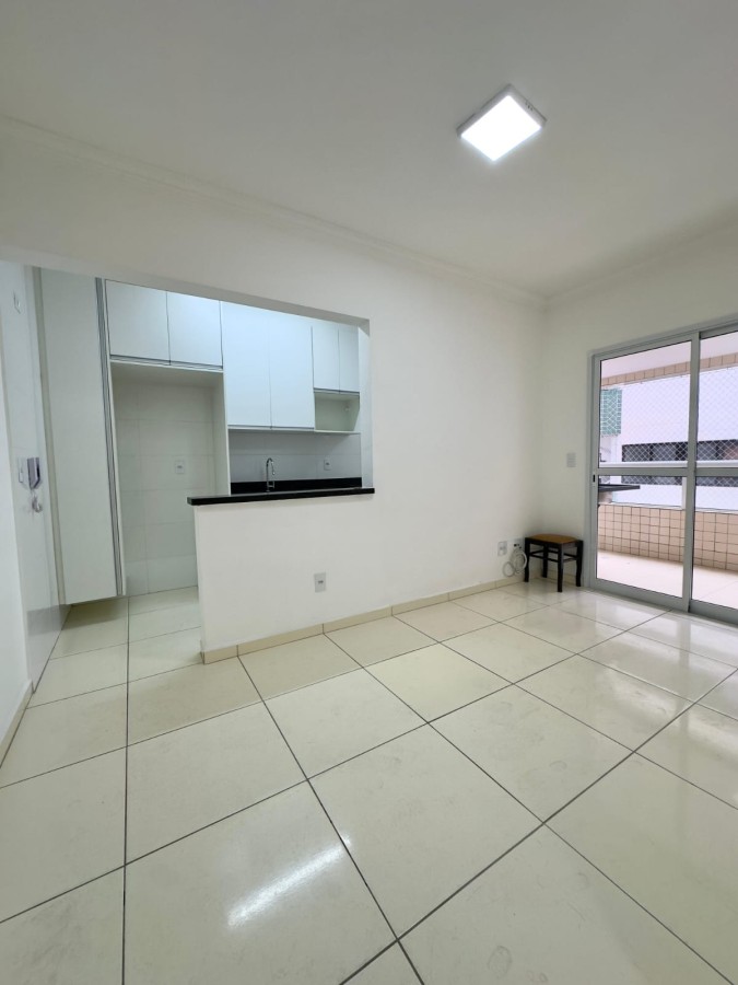 Apartamento com 2 quartos e 63 m² em Vila Guilhermina, Praia Grande
