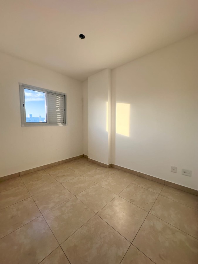 Apartamento com 2 quartos e 62 m² em Vila Guilhermina, Praia Grande