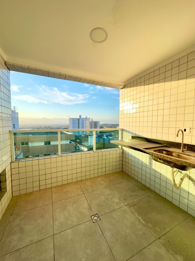 Apartamento com 2 quartos e 62 m² em Vila Guilhermina, Praia Grande