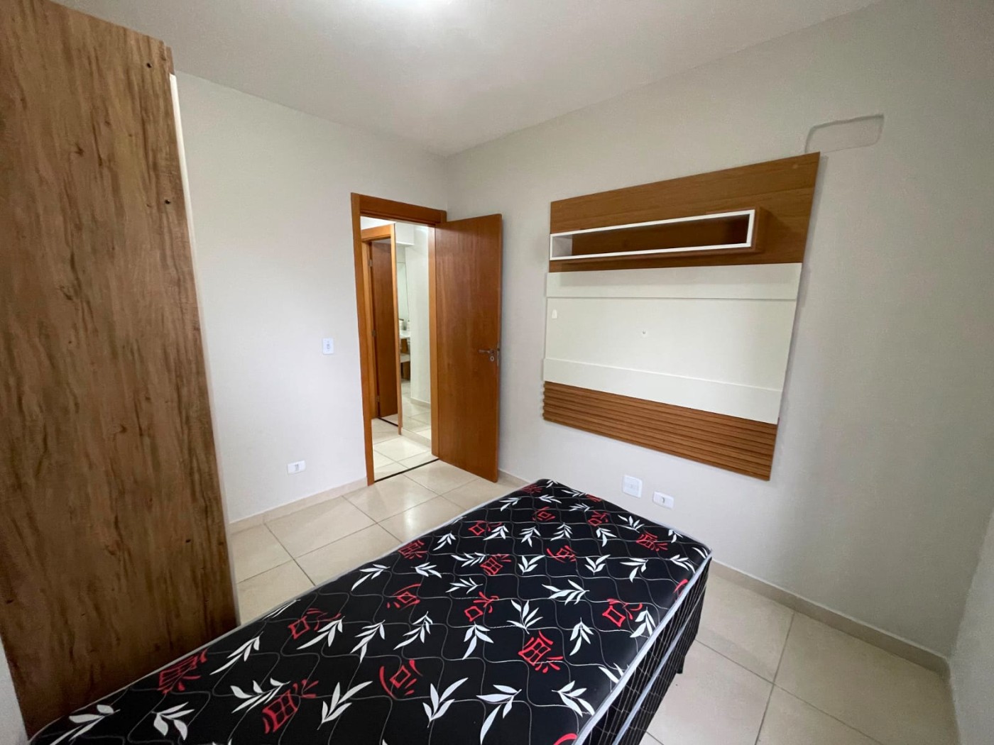 Apartamento com 2 quartos e 64 m² em Vila Guilhermina, Praia Grande