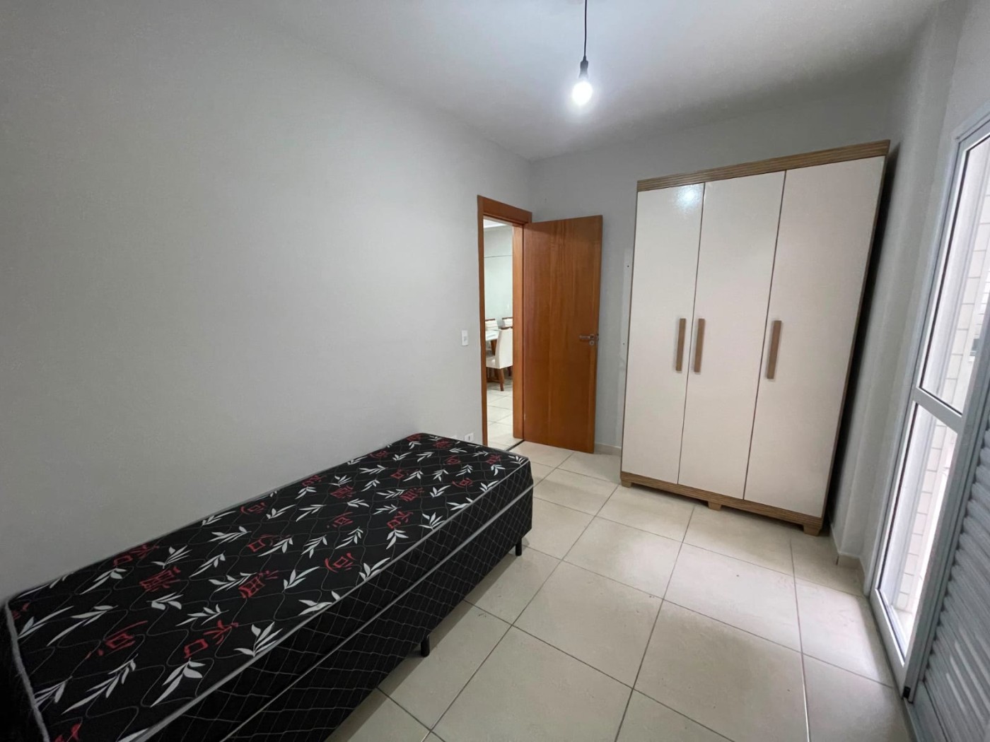 Apartamento com 2 quartos e 64 m² em Vila Guilhermina, Praia Grande