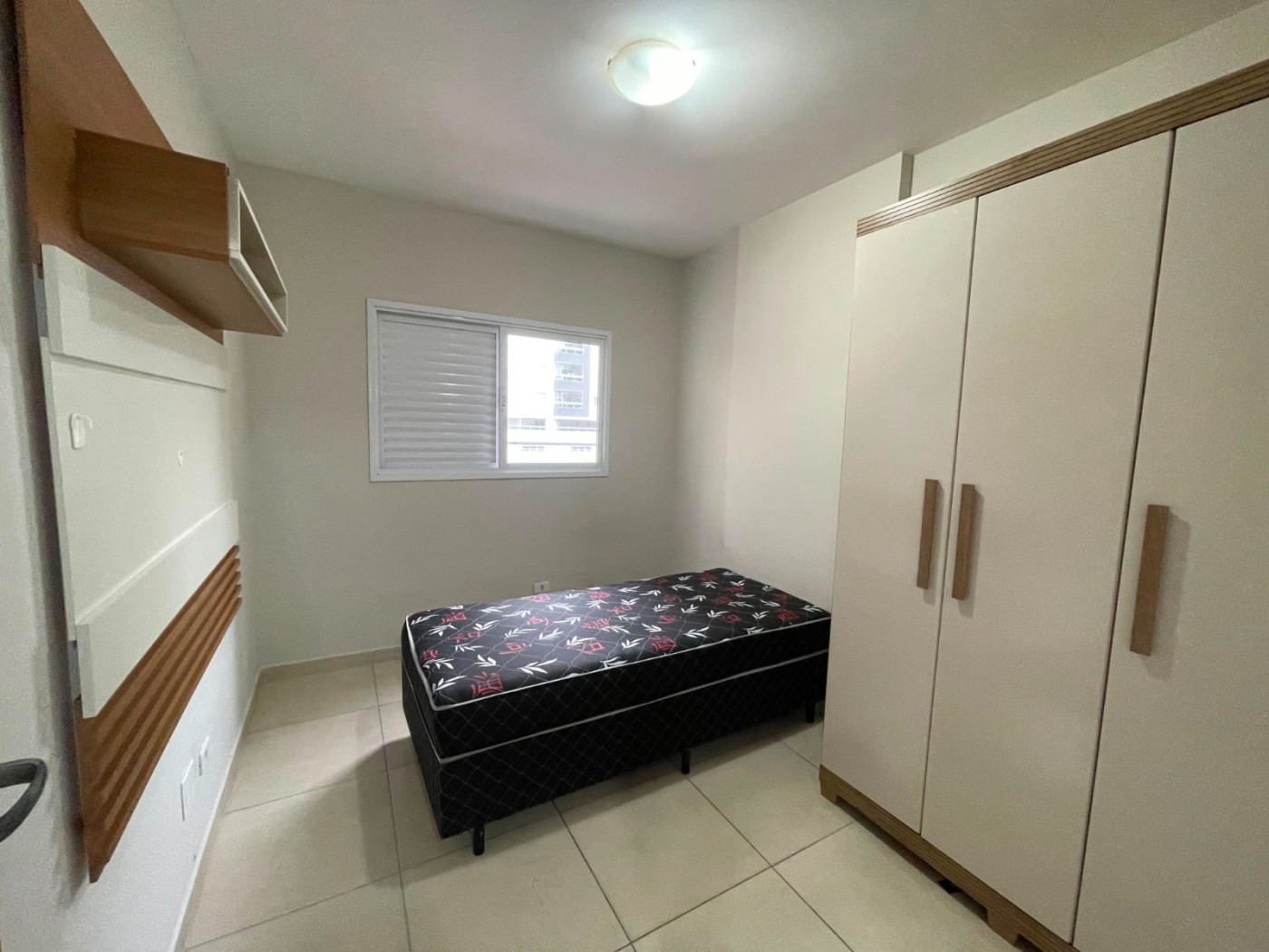 Apartamento com 2 quartos e 64 m² em Vila Guilhermina, Praia Grande