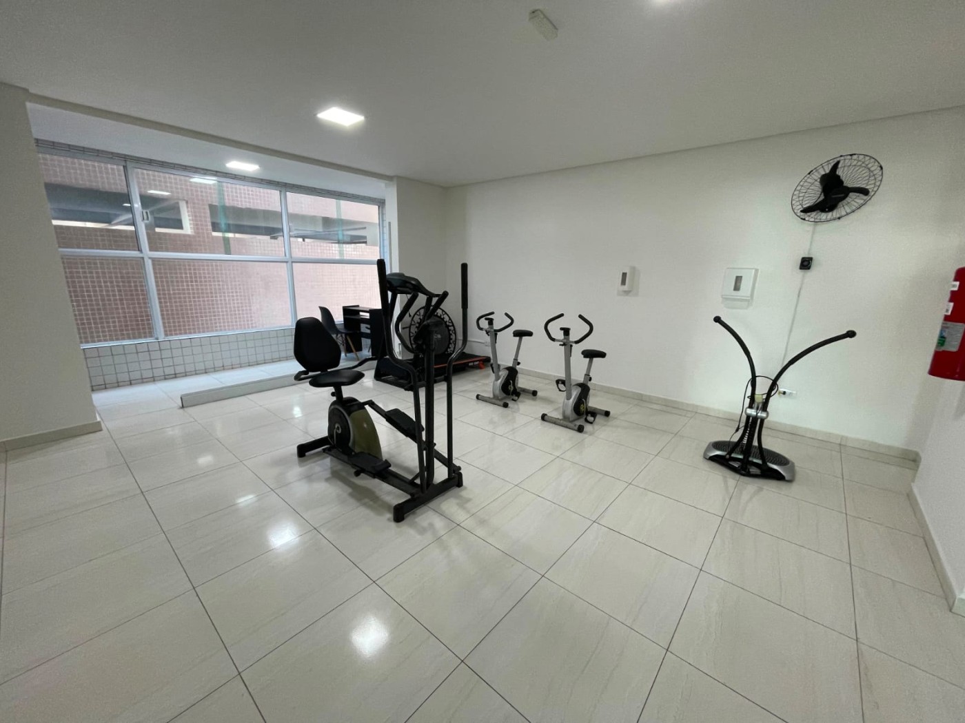 Apartamento com 2 quartos e 64 m² em Vila Guilhermina, Praia Grande